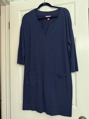 Lilly Pulitzer Navy V-Neck Shift Dress with Front Pockets